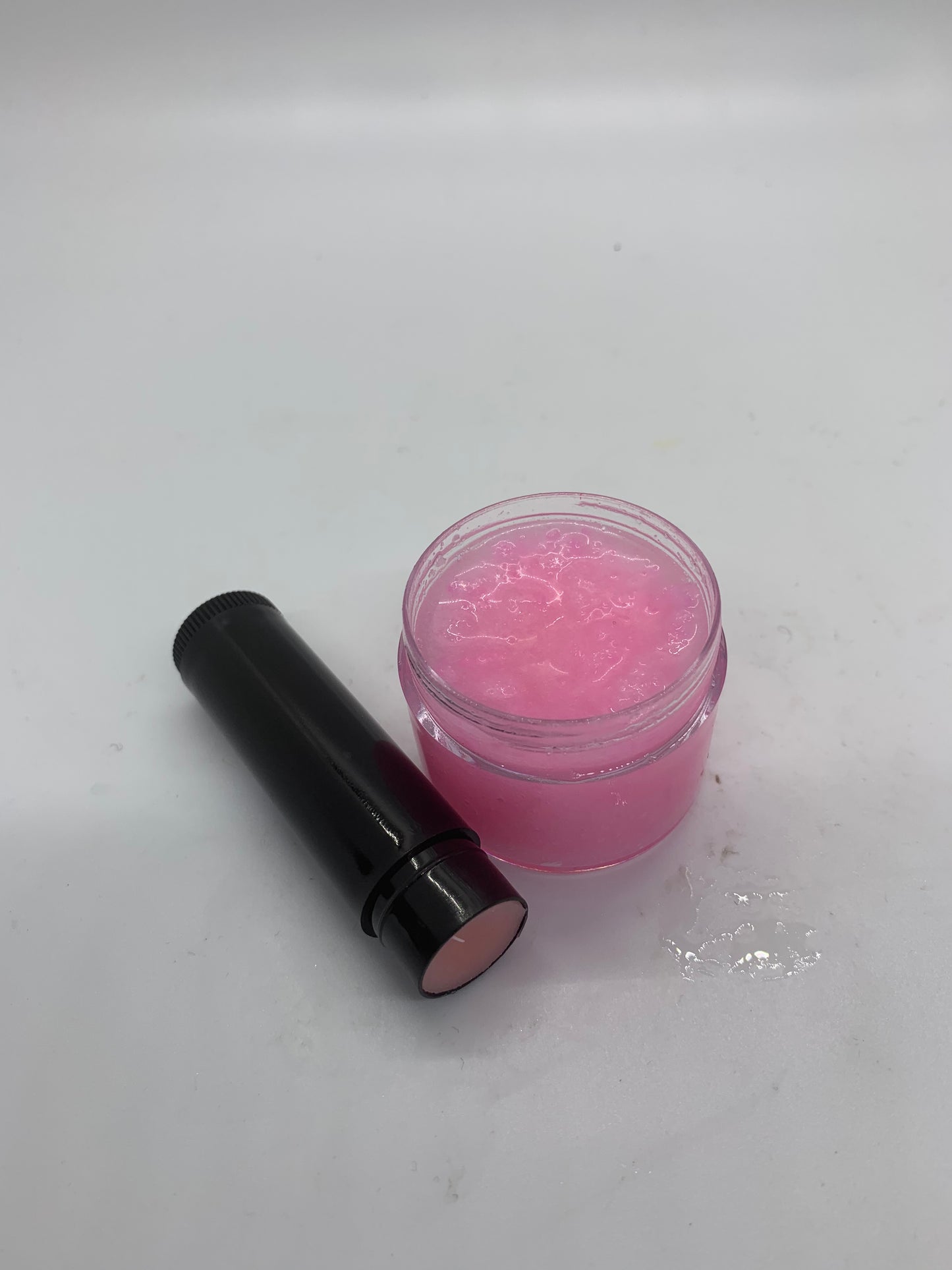 SUGARED LIP SCRUB AND BALM